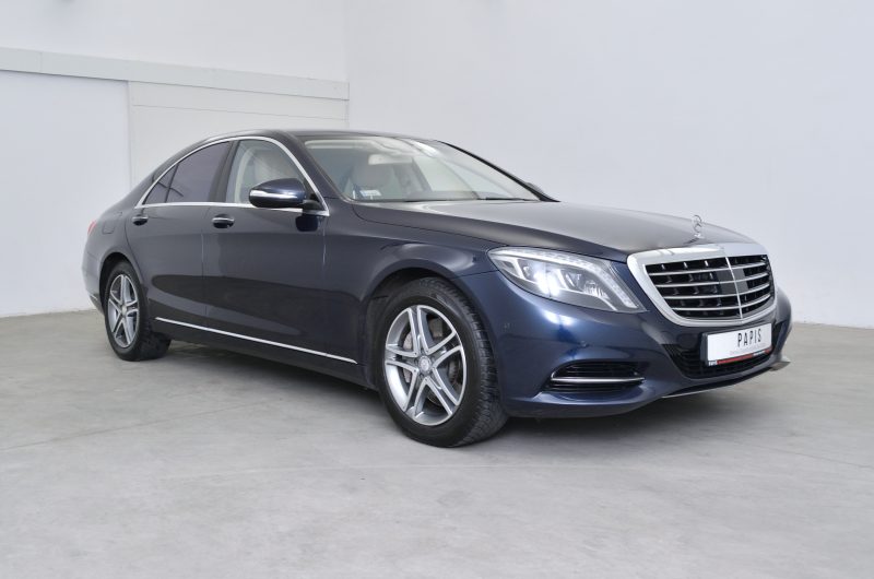 Mercedes-benz S500 4MATIC 2014 4,7 benzyna 456 127 tys km VAT-marża