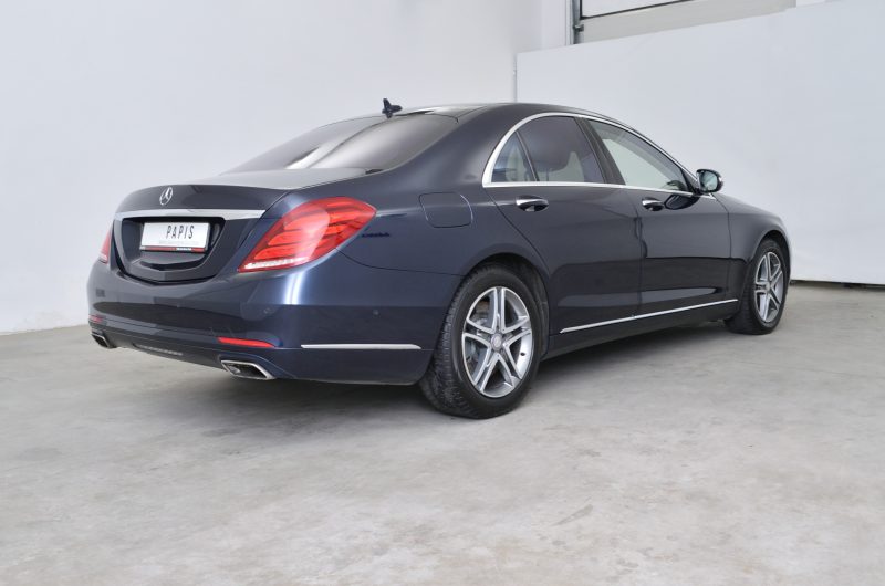 Mercedes-benz S500 4MATIC 2014 4,7 benzyna 456 127 tys km VAT-marża