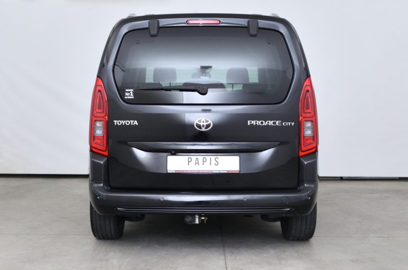 Toyota Proace City Verso 2020 1.5D 130KM 97 tys km czarna Family VAT 23%