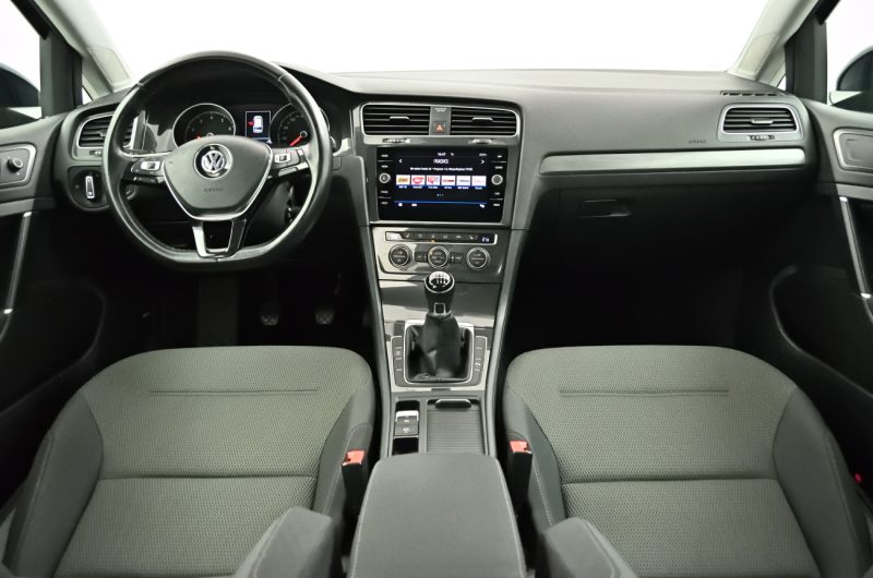 Volkswagen Golf 2019r 1.5 Benzyna 150KM Comfortline SalonPL 1Wł VATmarża