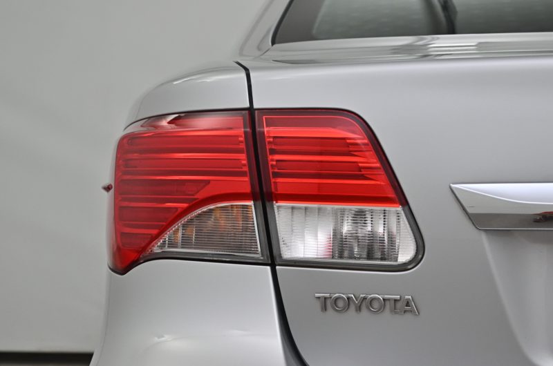 AVENSIS III SEDAN FACELIFTING 1.8 VALVEMATIC 147KM 108KW, Manual