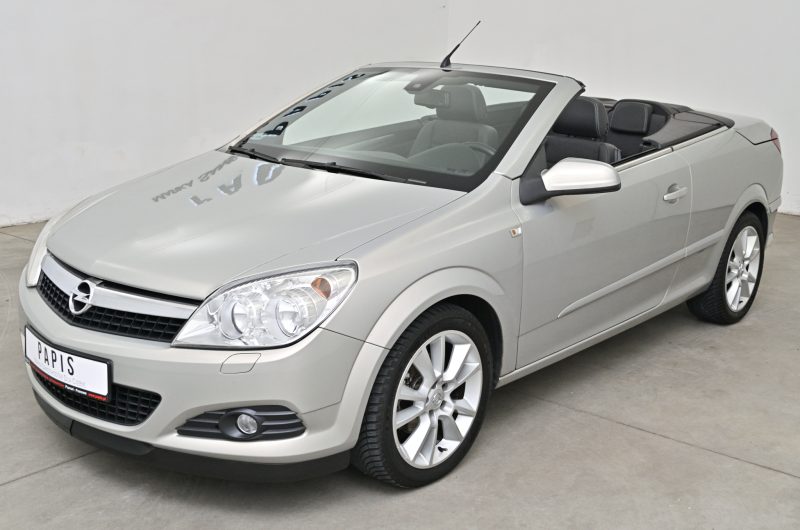 Opel Astra 2007r 1.8 Benzyna 140KM Cosmo Cabrio VATmarża