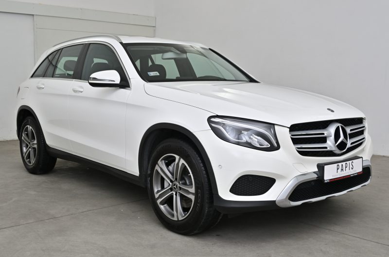 Mercedes-Benz GLC250 2018r 2.0 Benzyna 211KM 4-Matic 9G-tronic SalonPL VATmarża