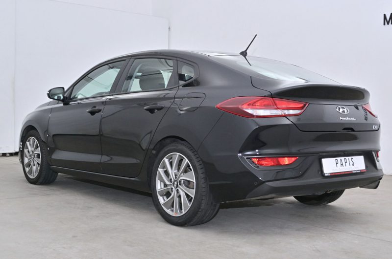 HYUNDAI I30 III FASTBACK 1.4 T-GDI 140KM 2018 Comfort SalonPL Serwisy ASO Bezwypadkowy Gwarancja