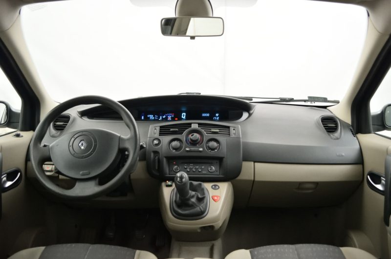 RENAULT SCENIC II 1.6 I 16V 113KM 2005′ Avantage Bezwypadkowy Gwarancja Serwisy – nowy rozrząd