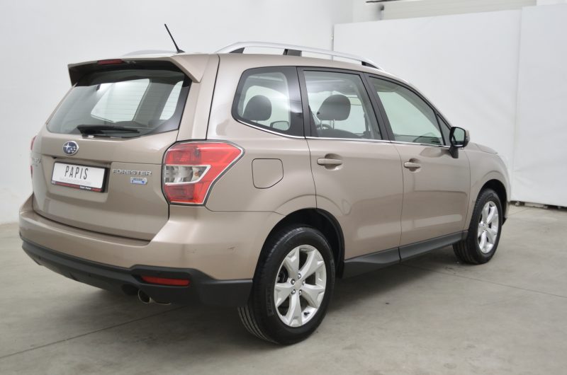 SUBARU FORESTER 2.0D 147KM MANUAL 4X4 SALON POLSKA BEZWYPADKOWY SERWISY ASO GWARANCJA