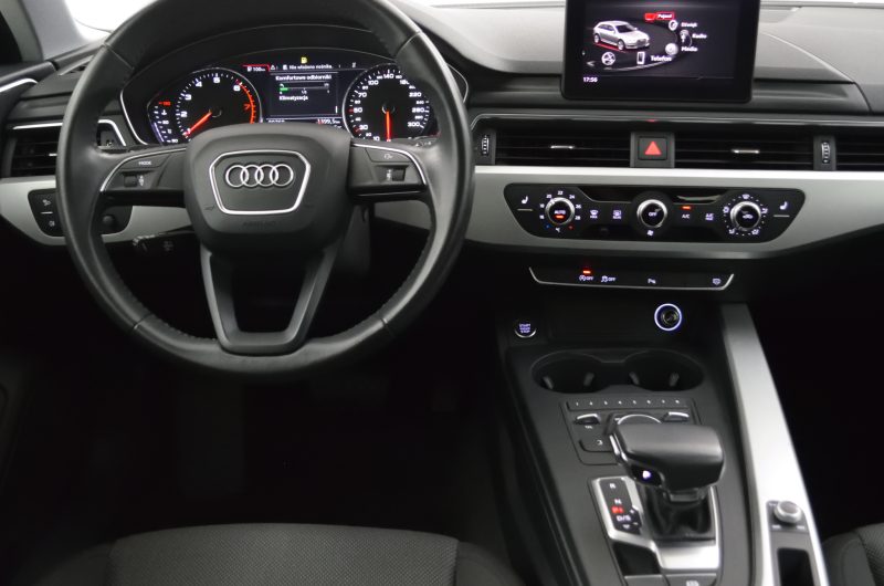 Audi A4 B9 Avant 2018 1.4 TFSI 150KM S-tronic czarna Vat-marża