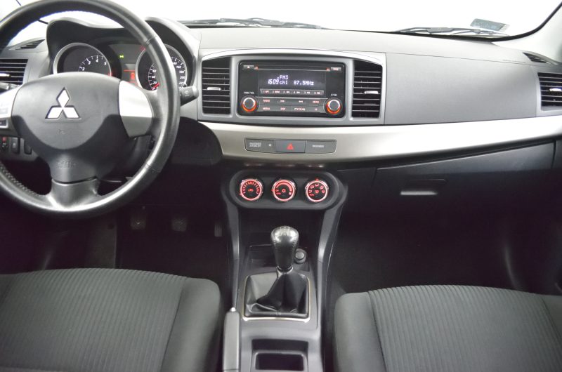 MITSUBISHU LANCER SEDAN 2014 1.6 BENZYNA 117KM MANUAL INVATE SALON POLSKA BEZWYPADKOWY GWARANCJA