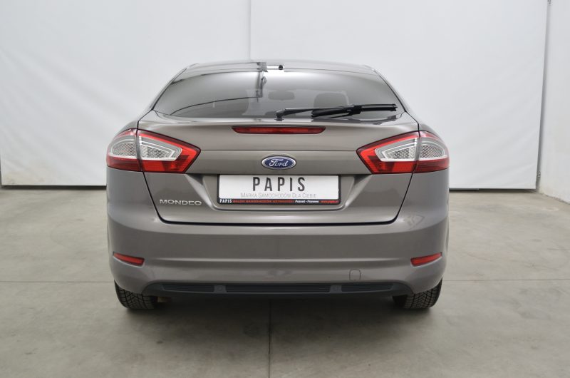 FORD MONDEO SEDAN 2013 2.0TDCI 140KM AUTOMAT POWERSHIFT LEDY ALU 17 SALON PL GWARANCJA SERWISY ASO