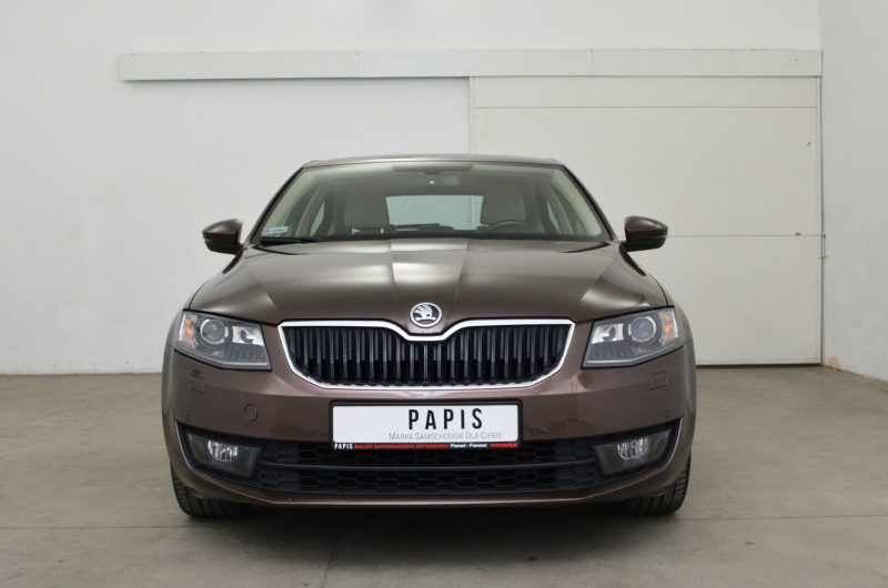 SKODA OCTAVIA III LIFTBACK 1.2 TSI 105KM 2014′ ELEGANCE SalonPL Bezwypadkowy Gwarancja ASO