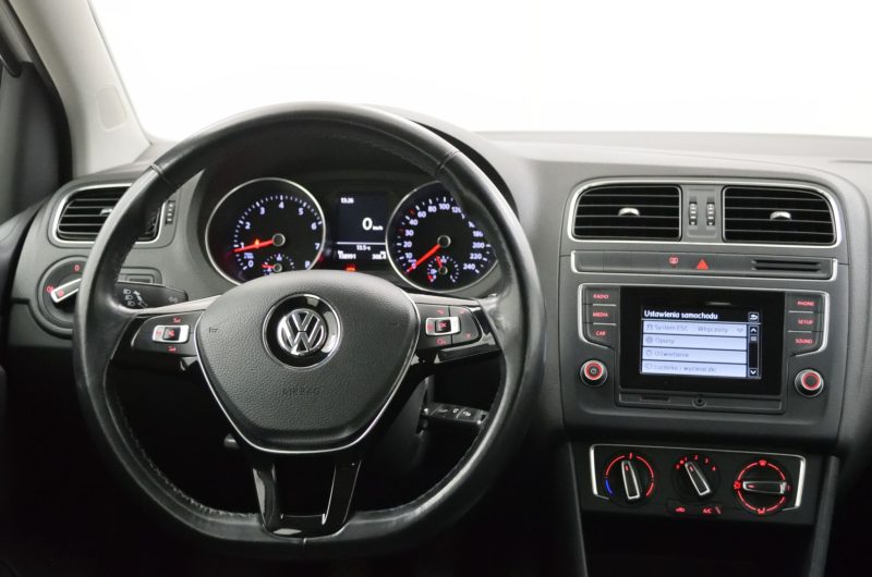 VOLKSWAGEN POLO V Facelifting 1.0 75KM 2016′ Trendline SalonPL Gwarancja Bezwypadkowy ASO