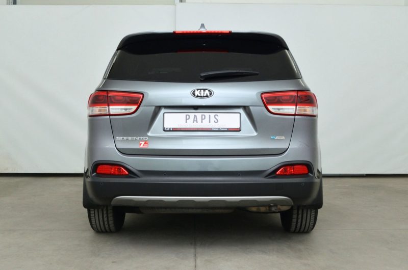 KIA SORENTO III SUV 2.0 CRDI 185KM 4WD 7-osobowy wersja L SalonPL Bezwypadkowy Gwarancja ASO