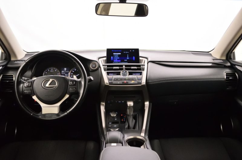 LEXUS NX I SUV 200T 238KM 2015′ 4×4 Elegance SalonPL Książka serwisowa Bezwypadkowy Gwarancja