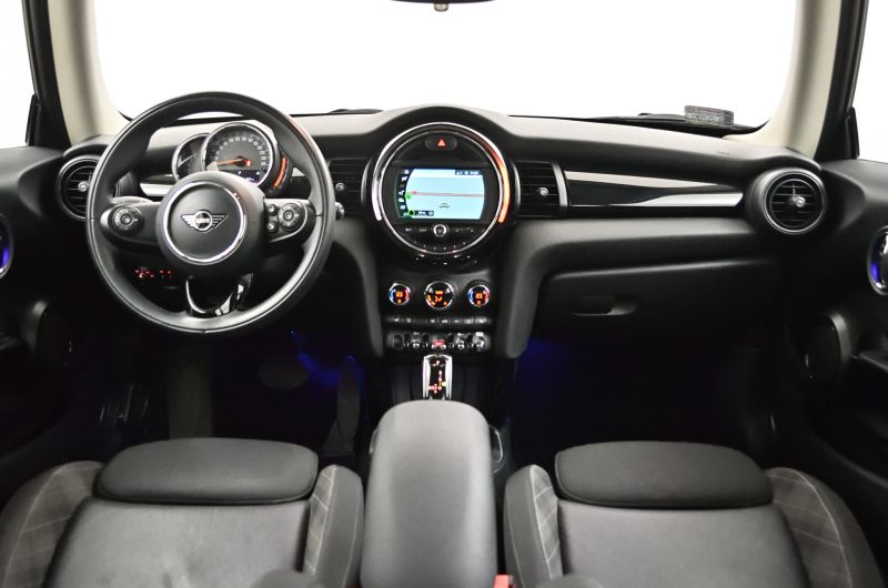 Mini Cooper 2018r 1.5 Benzyna 136KM Standard SalonPL VATmarża