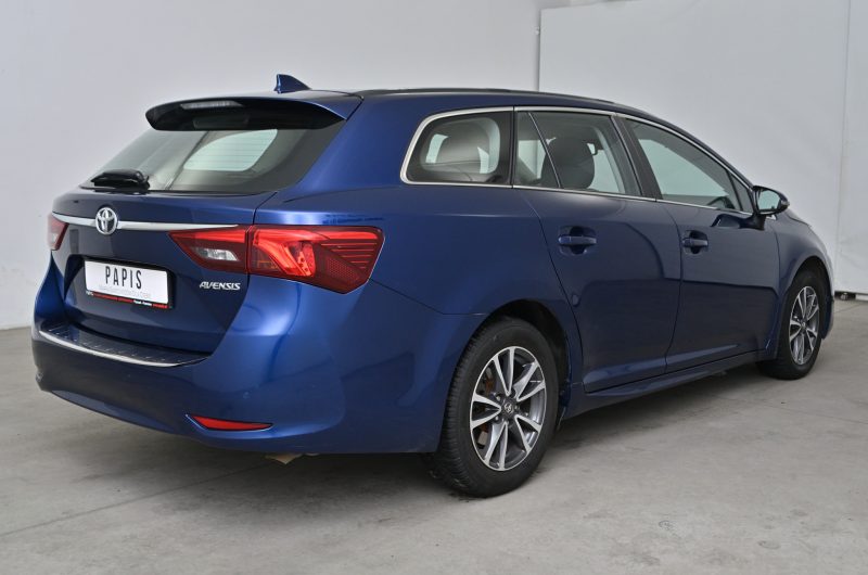 Toyota Avensis 2017r 1.6 Diesel 112KM Premium SalonPL VAT23