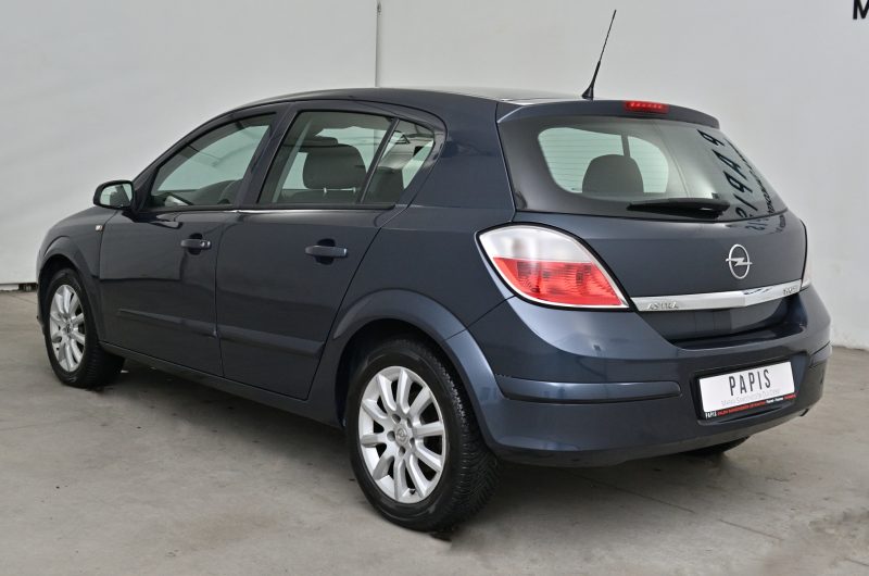 Opel Astra 2007r 1.9 Diesel 100KM Cosmo VATmarża